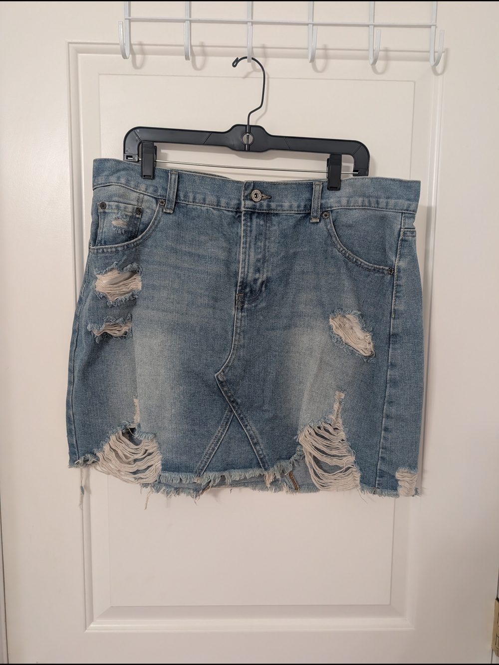 NWT Umgee Plus XL Distressed Denim Mini Skirt Ripped Raw Hem Boho